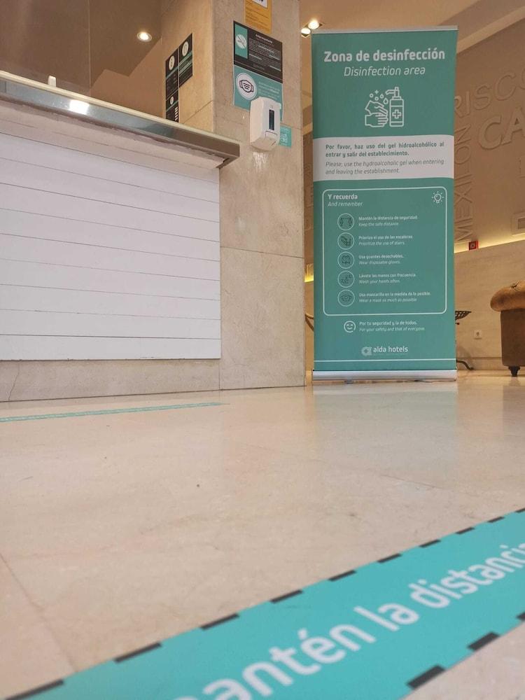 אבילס Hotel Alda Palacio Valdes מראה חיצוני תמונה