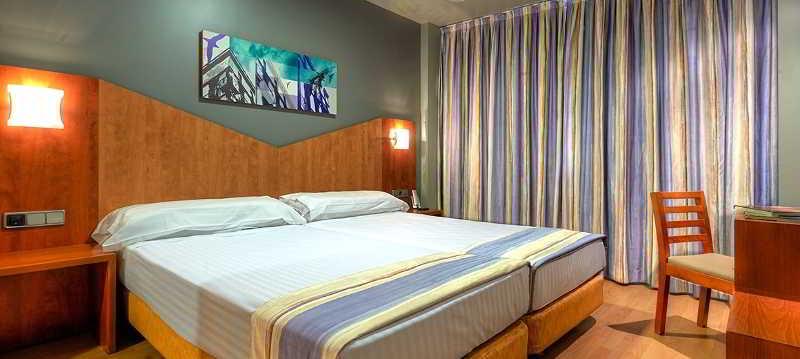 אבילס Hotel Alda Palacio Valdes מראה חיצוני תמונה